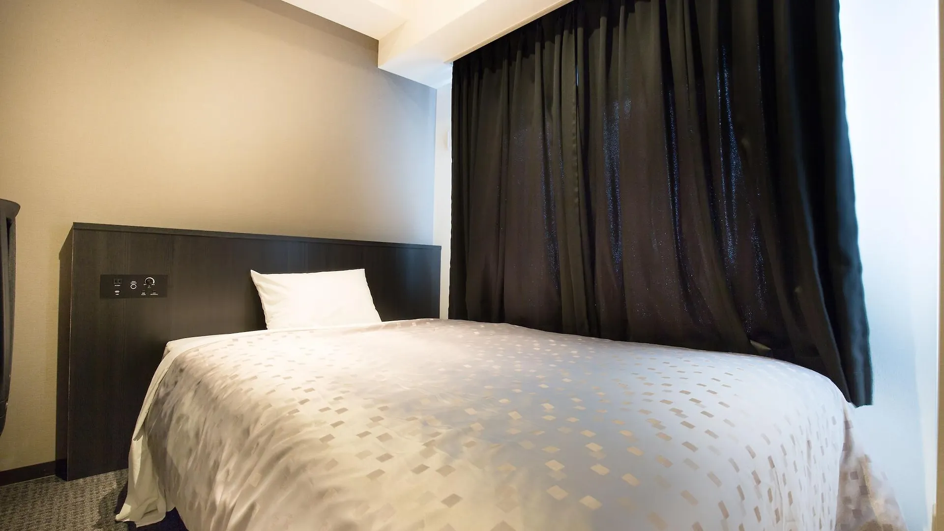 ****  Hotel Bloemen North Hanazono Osaka Japan